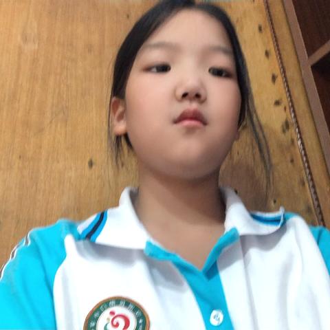 南门小学四年级六班我爱阅读【第712期】，我阅读，我快乐，我自信，我最棒。