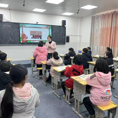 乘信息融合之东风 促教学之船远航--马庄乡东王庄小学信息融合课大赛