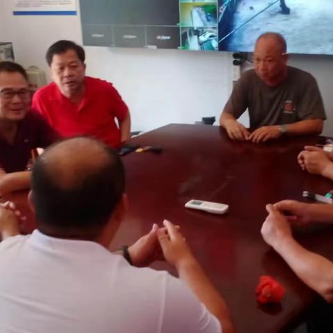 （湾坡）蓝月美的简篇