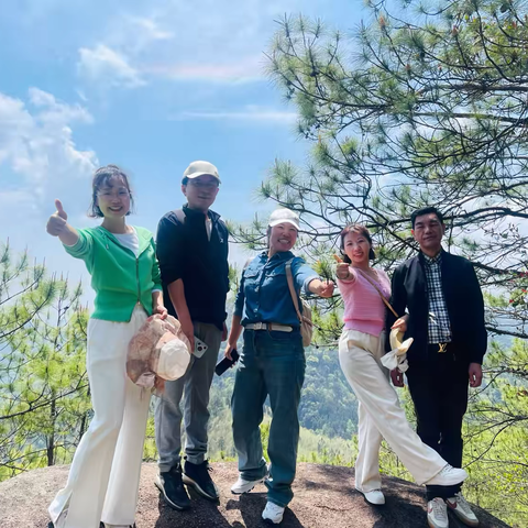 小佑山，我们来了