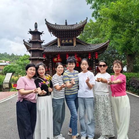 超龄儿童的俞邦之乐