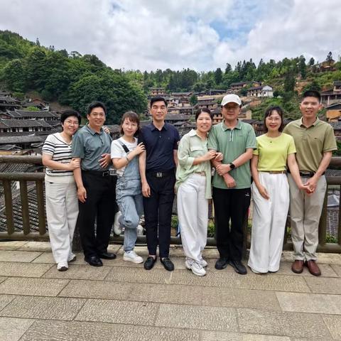 走进桂峰村，遇见桃花源