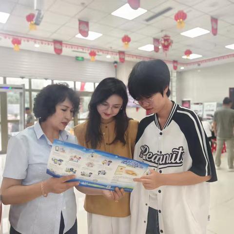 克州分行营业部厅堂开展电信诈骗防范宣传活动，筑牢金融安全防线