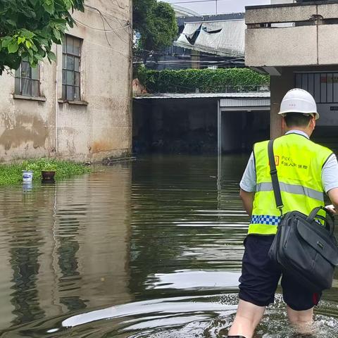 “杜苏芮”来袭   福州人保不畏风雨 全力守护！