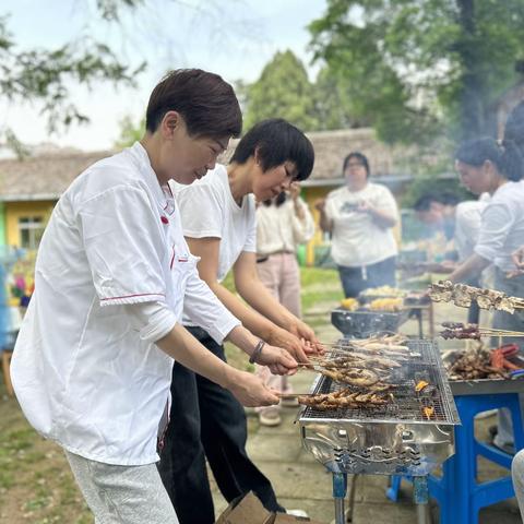 【猛虎阅读&匠心托管】烧烤、团建