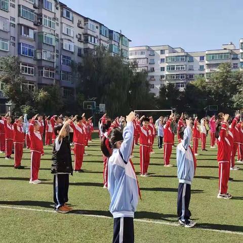 新抚一校“节约粮食，人人有责”世界粮食日主题教育活动