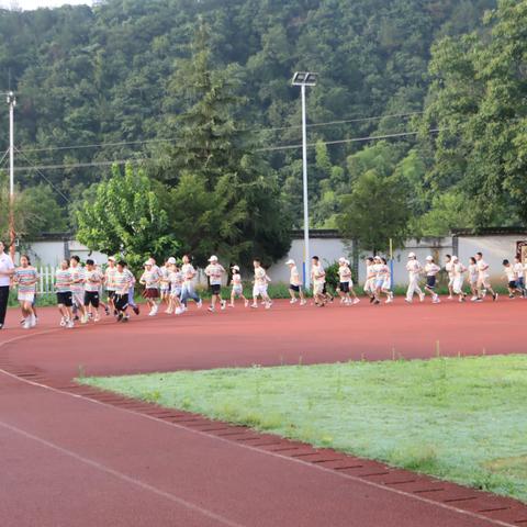 2023年7月25日杭坪中小第十二届传统文化夏令营一日简报