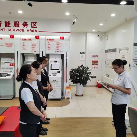 【大连好服务】中国工商银行大连瓦房店岭东支行积极开展社保卡换卡工作