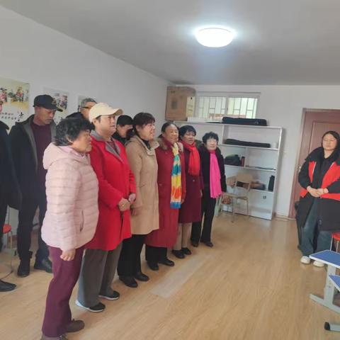 “我们的中国梦”文化进万家---“唱响生活 惊艳时光”马山新城社区开展老年歌唱活动