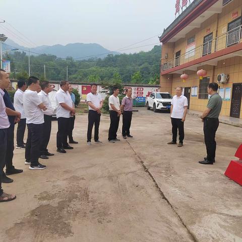 参观研学促提高          乡村振兴话共赢