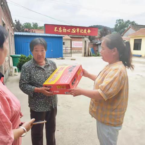 小小网格员做好群众勤务员