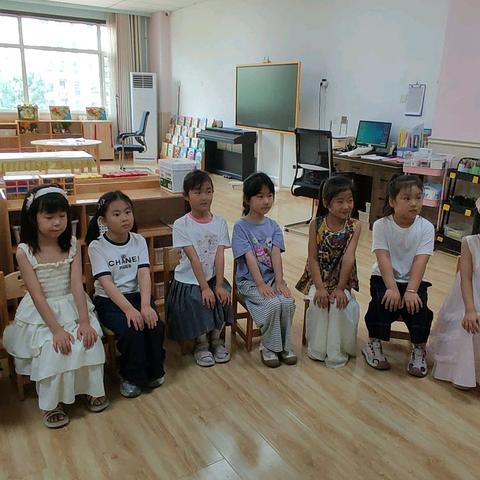 《走近小学》 国府大一班幼小衔接生成课活动