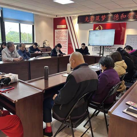 “光影筑梦 德和创美”——德和社区摄影班第一课 解锁手机专业模式