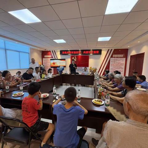 情系八一 共叙军民鱼水情 —— 德和社区退伍军人活动简记