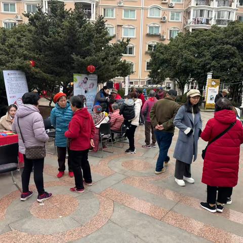 雷锋精神耀八村，春日便民绘新篇