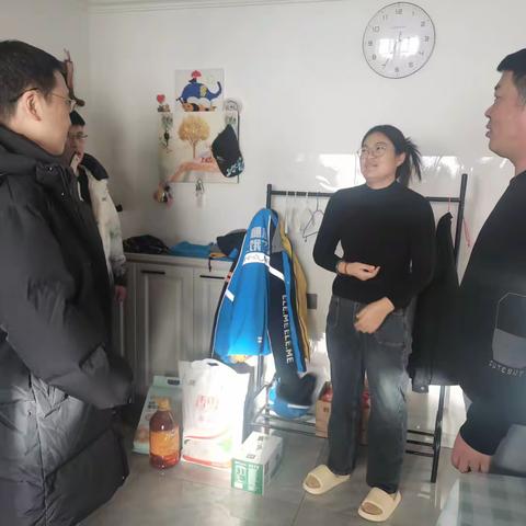 兴顺街道宏伟社区——“暖冬四问”冬日里的温暖行动，走访社区特殊人群