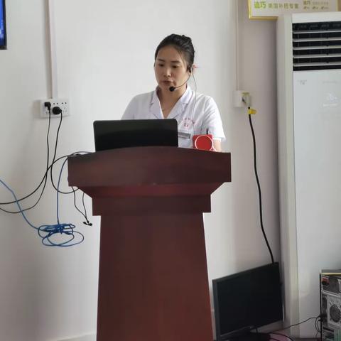 妇幼保健院孕妇学习开课啦！