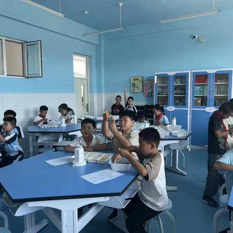 智趣科创 共筑梦想 ‍胜利蒙古族乡中心小学科技社团成果汇报