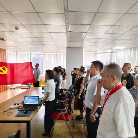 忆军旅 话使命 展未来 ——民航社区开展退役军人座谈会及慰问活动