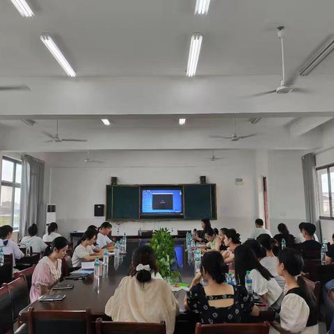 优化作业设计，筑梦教育新篇章——高新区小学全体教师参加“学习园地建设与作业设计”线上培训活动