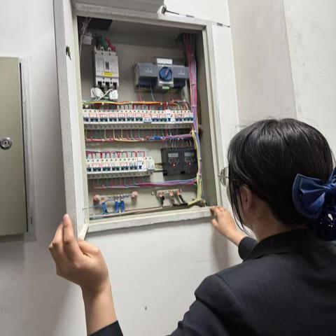 西街支行安全检查