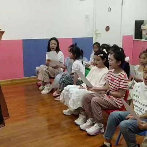 天天乐艺合唱团组建活动启动，特聘叶县知名音乐教师亲授合唱技巧