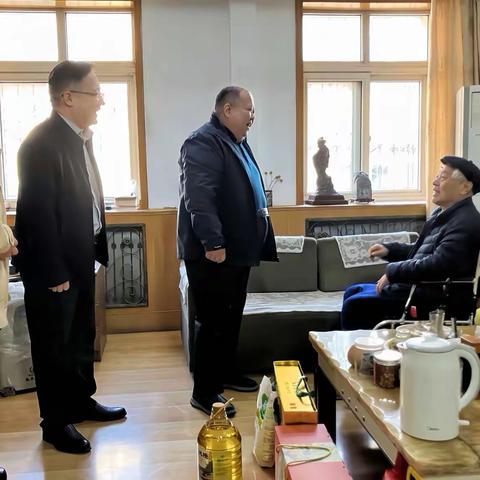 情暖金秋，爱满重阳 ——千佛山街道开展“敬老月”走访慰问活动