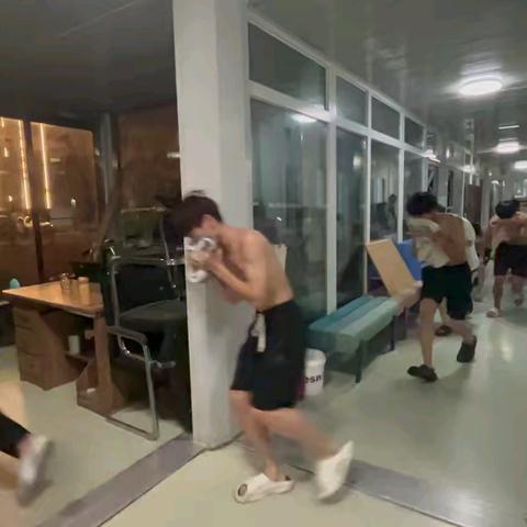 筑牢安全防线，畅通消防安全“生命通道”。