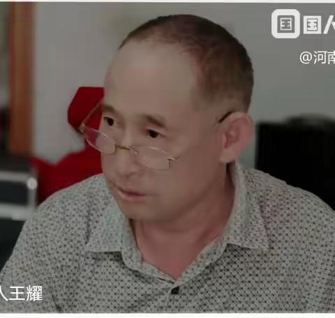 诗意顽强“屋后的草” ———读诗人王耀诗歌有感