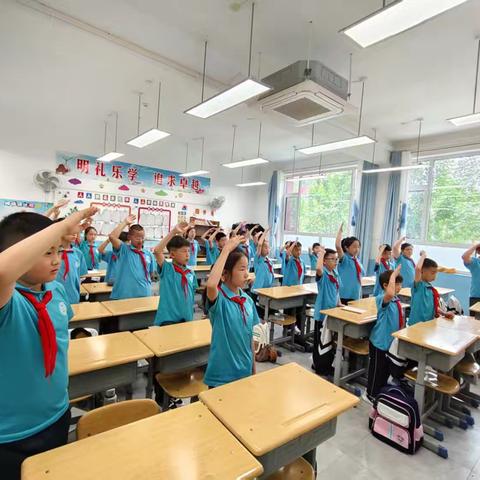 以爱育爱 一路生花