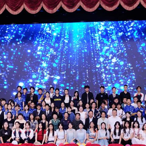 “红”舞京韵•“艺”路同行赤峰曾军良实验学校携手北京二十七中学联合艺术汇演纪实