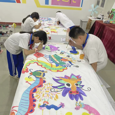 加钗中心小学2024年春季六一美术作品展——童梦探奇 纸间跃然