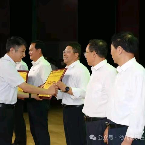 双鹤中学第十七周工作回顾