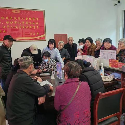 打造有温度的金融服务，我们在行动