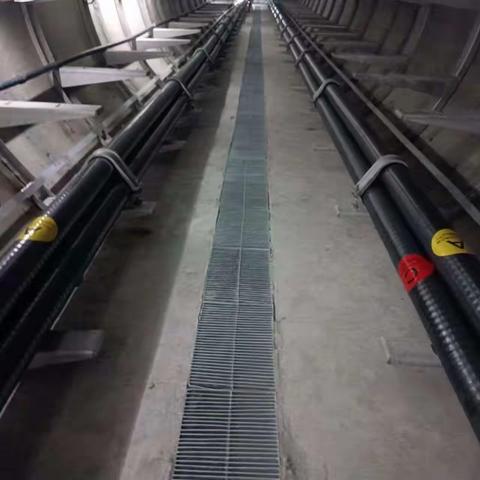 220kV乐凤甲乙线2#--3#封堵挂牌