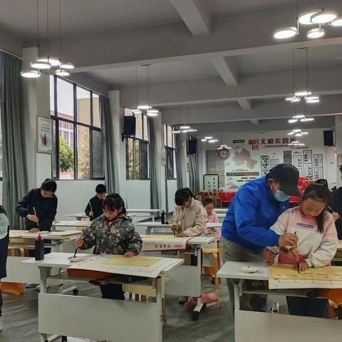 百千万工程|春和街道开展“书法公益培训班”活动
