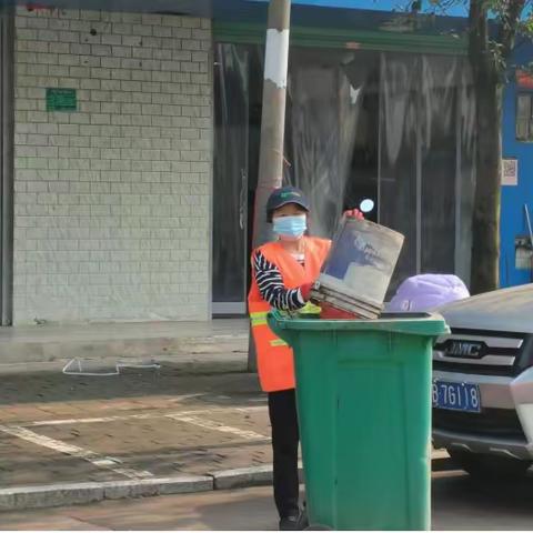 【新疆区分行营业部南湖南路支行】炎炎夏日，劳动者港湾来守护