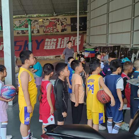 “庆国庆，赞祖国”篮球联谊赛