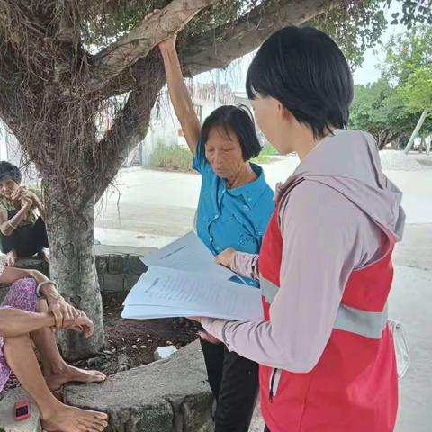 三家镇网格员集中开展“防范青少年药物滥用”全民禁毒宣传活动
