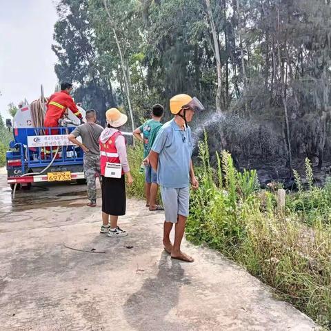 网格员助力森林防火、筑牢秸秆禁烧“防火墙”