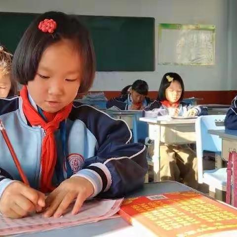 以孝治家从娃娃抓起