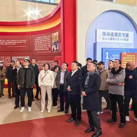 以“人民城市”理念推动城市更新