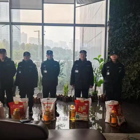 以诚相待，情暖年关——保安服务赢得客户单位的赞誉