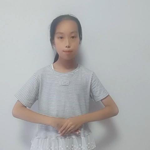 新闻播报双东小学四年六班卢欣彤