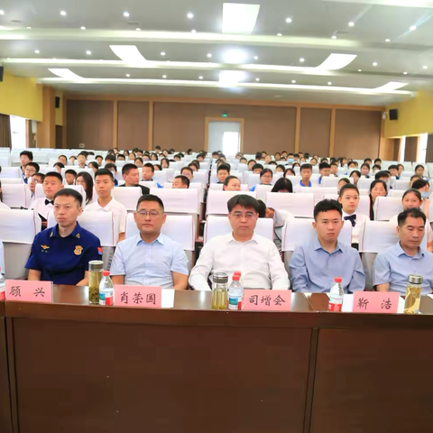 【"六声"激扬育人活力 五育筑牢安全根基】2025滕州市消防主题演讲决赛暨滕南中学"消防素养提升月"系列行动