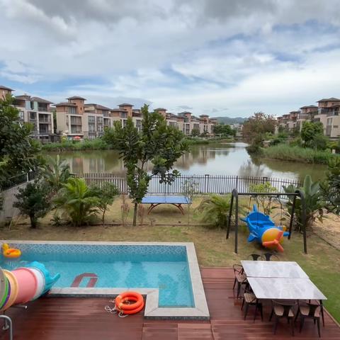 佛山美的鹭湖·云丨6房9床丨泳池+泳池直下滑梯+KTV+碳烧烤+麻将