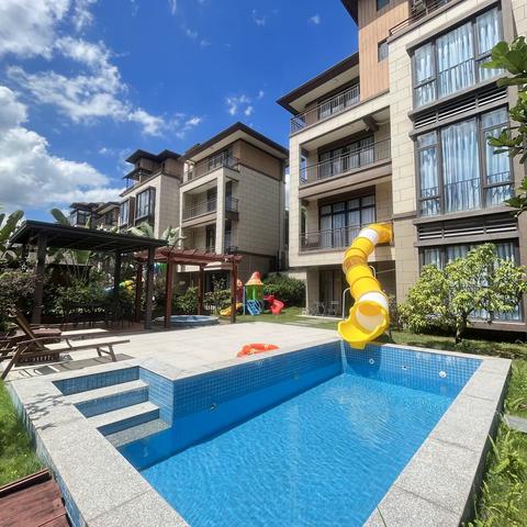 佛山美的鹭湖奇乐园·海缤丨6房9床丨泳池+泳池滑梯+泡池+KTV+碳烧烤+麻将