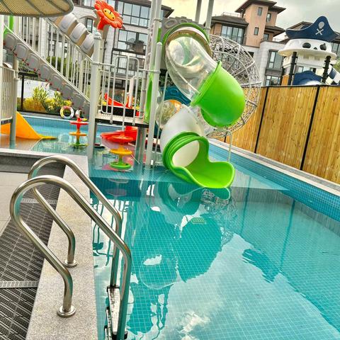 美的鹭湖水乐园9房18床·水上乐园·泳池·泡池·KTV·游戏机·桌球·烧烤别墅