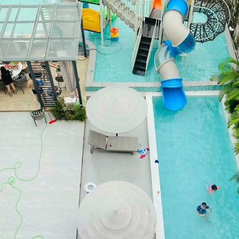 【湖山揽墅8街21】6房12床大型儿童乐园泳池滑梯别墅+街机