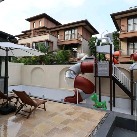 【森趣童墅】全新水乐园滑梯 5房8床 超大泳池泡池 KTV 麻将机 烧烤 街机别墅